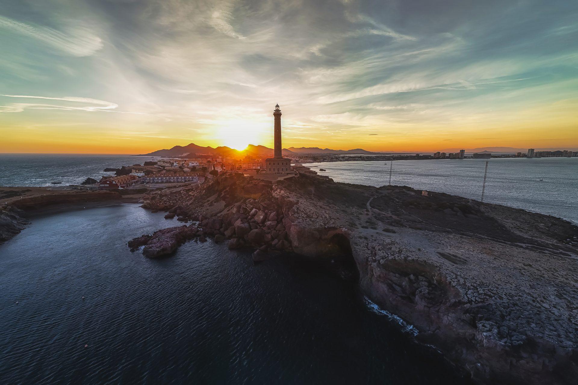 Faro de Cabo de Palos al atardecer
